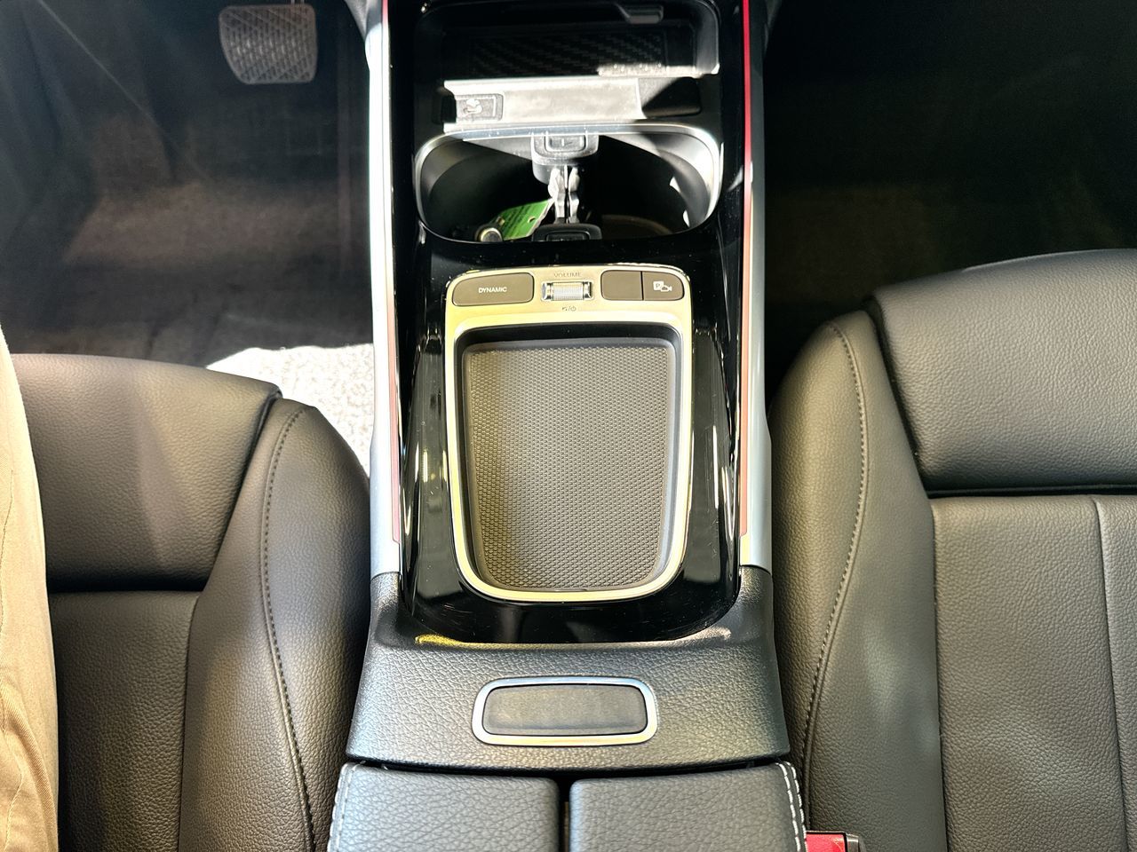 2025 Mercedes-Benz GLB250 in Vancouver, British Columbia