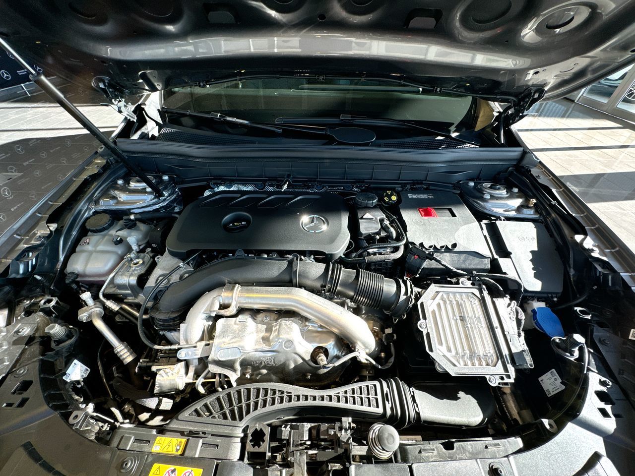 2025 Mercedes-Benz GLB250 in Vancouver, British Columbia