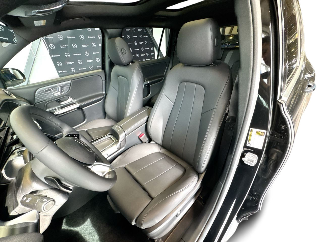 2025 Mercedes-Benz GLB250 in Vancouver, British Columbia