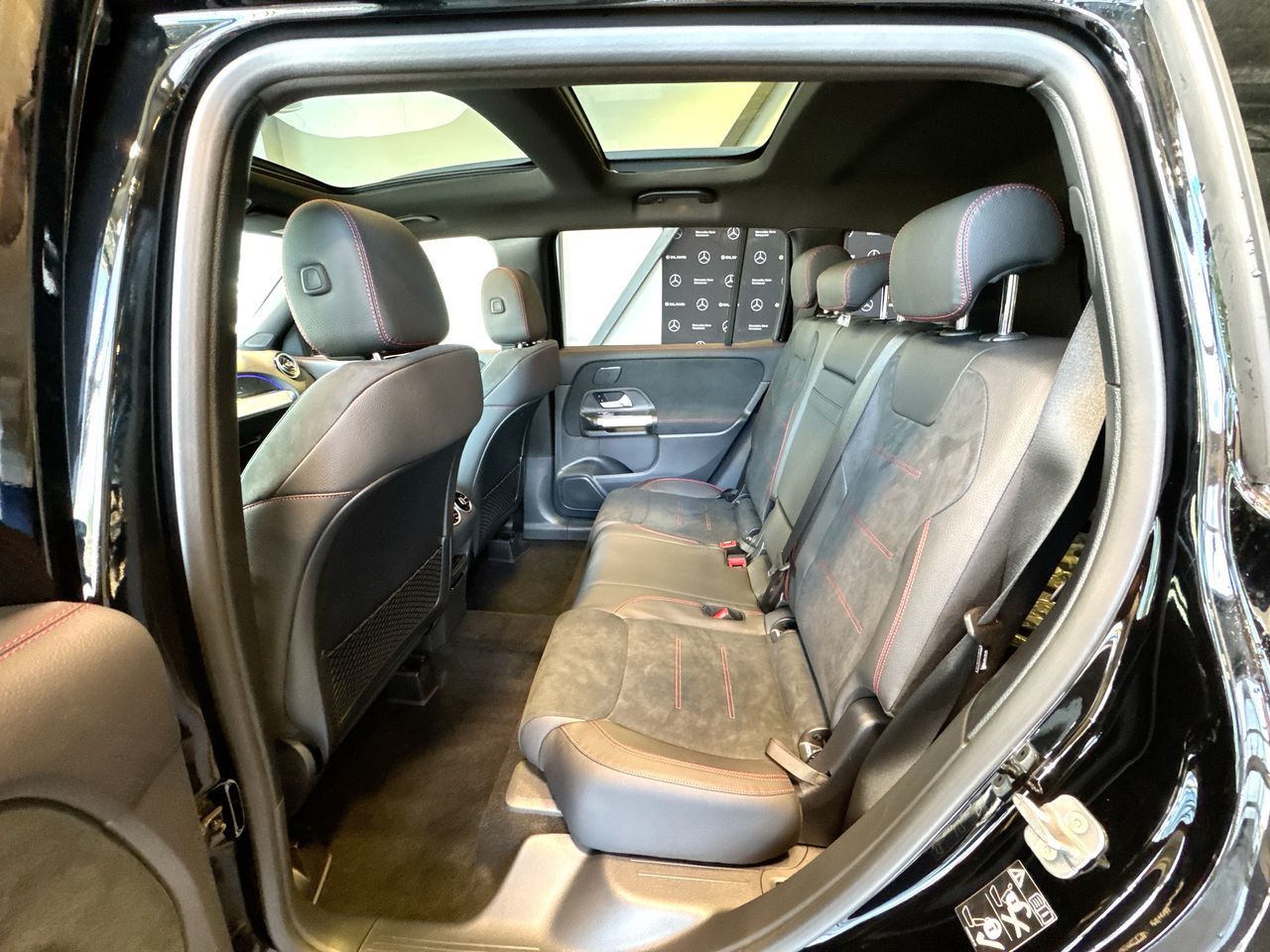 2025 Mercedes-Benz GLB250 in Vancouver, British Columbia