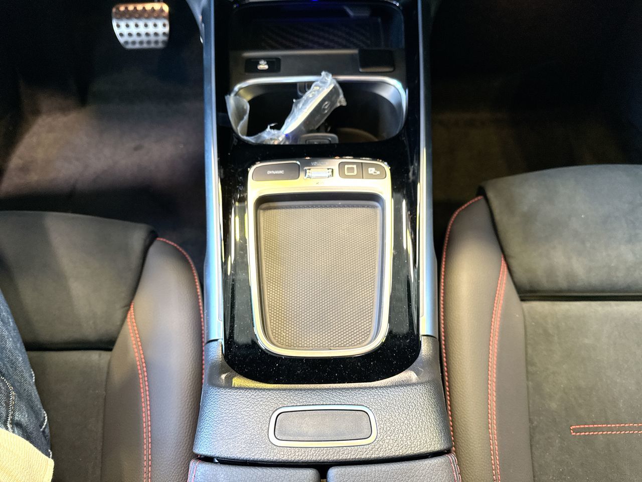 2025 Mercedes-Benz GLB250 in Vancouver, British Columbia
