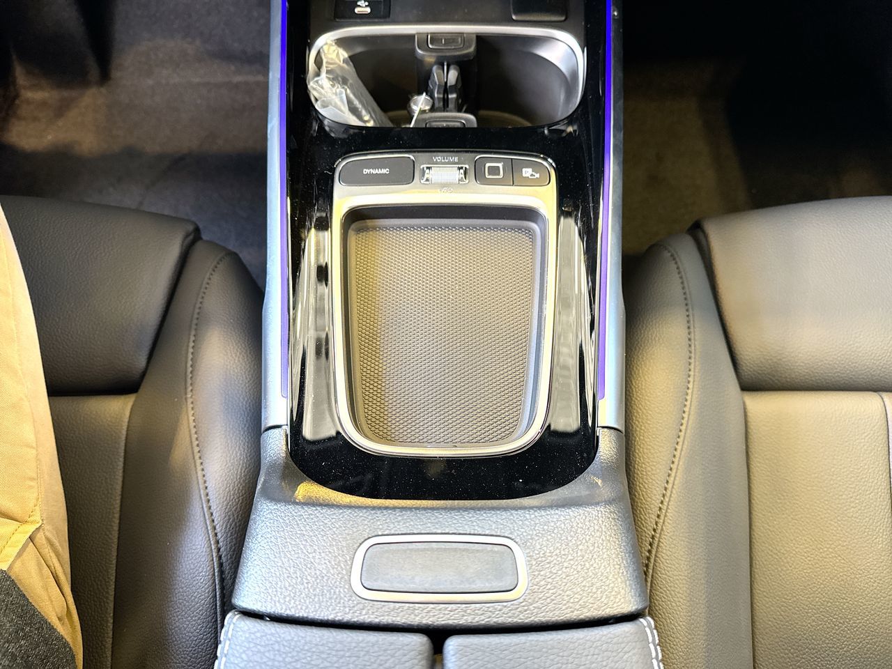 2025 Mercedes-Benz GLB in Vancouver, British Columbia