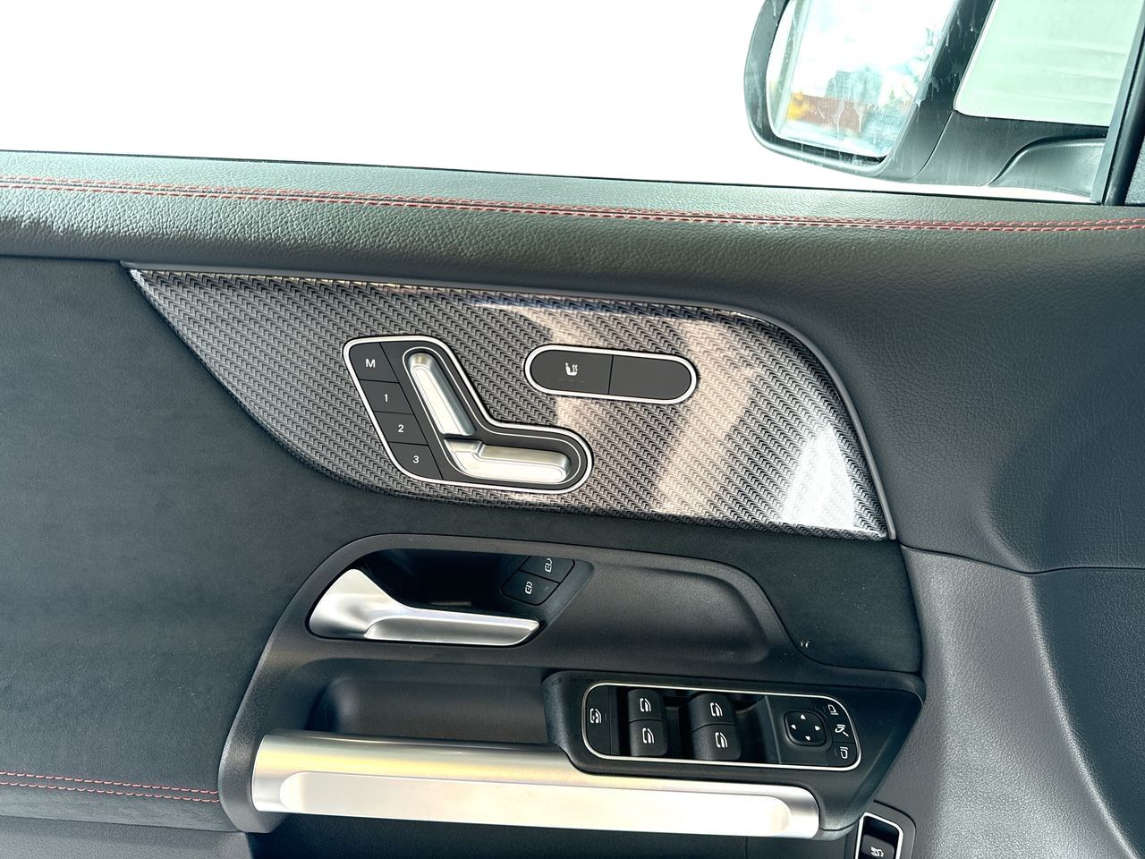 Mercedes-Benz GLB  2025 à Vancouver, Colombie-Britannique
