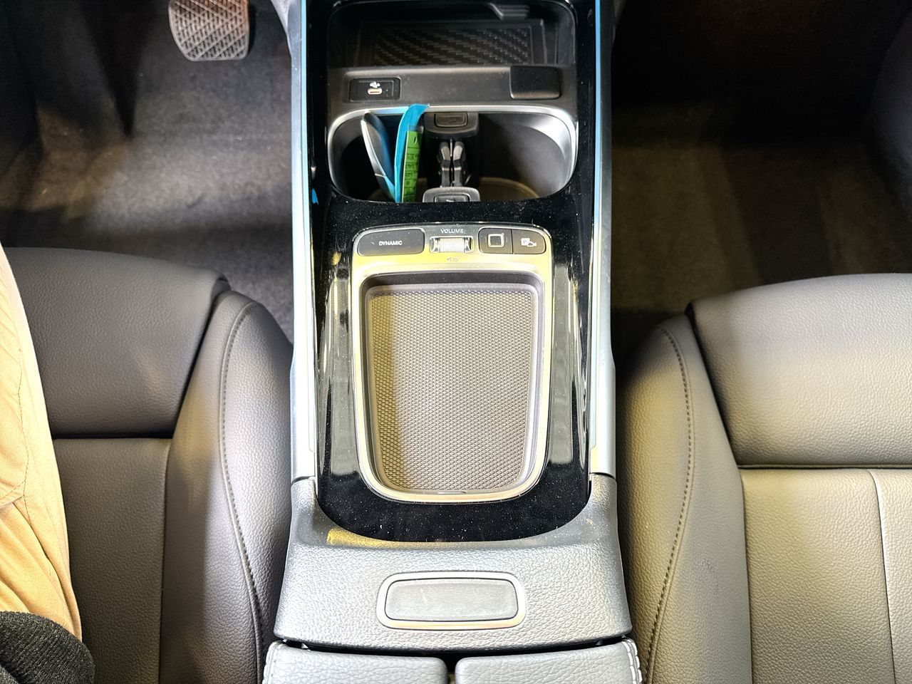 2025 Mercedes-Benz GLB