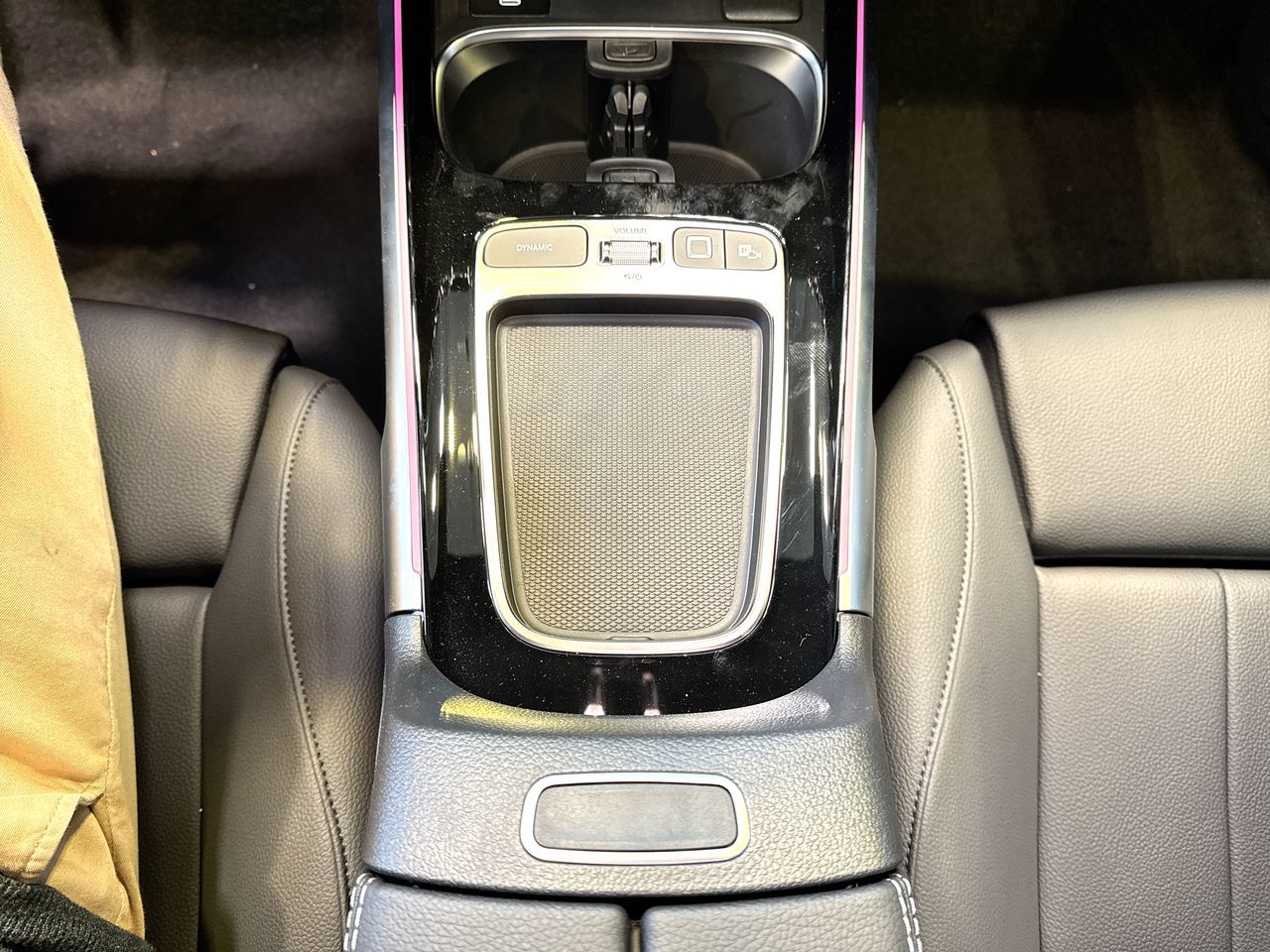 2025 Mercedes-Benz GLB