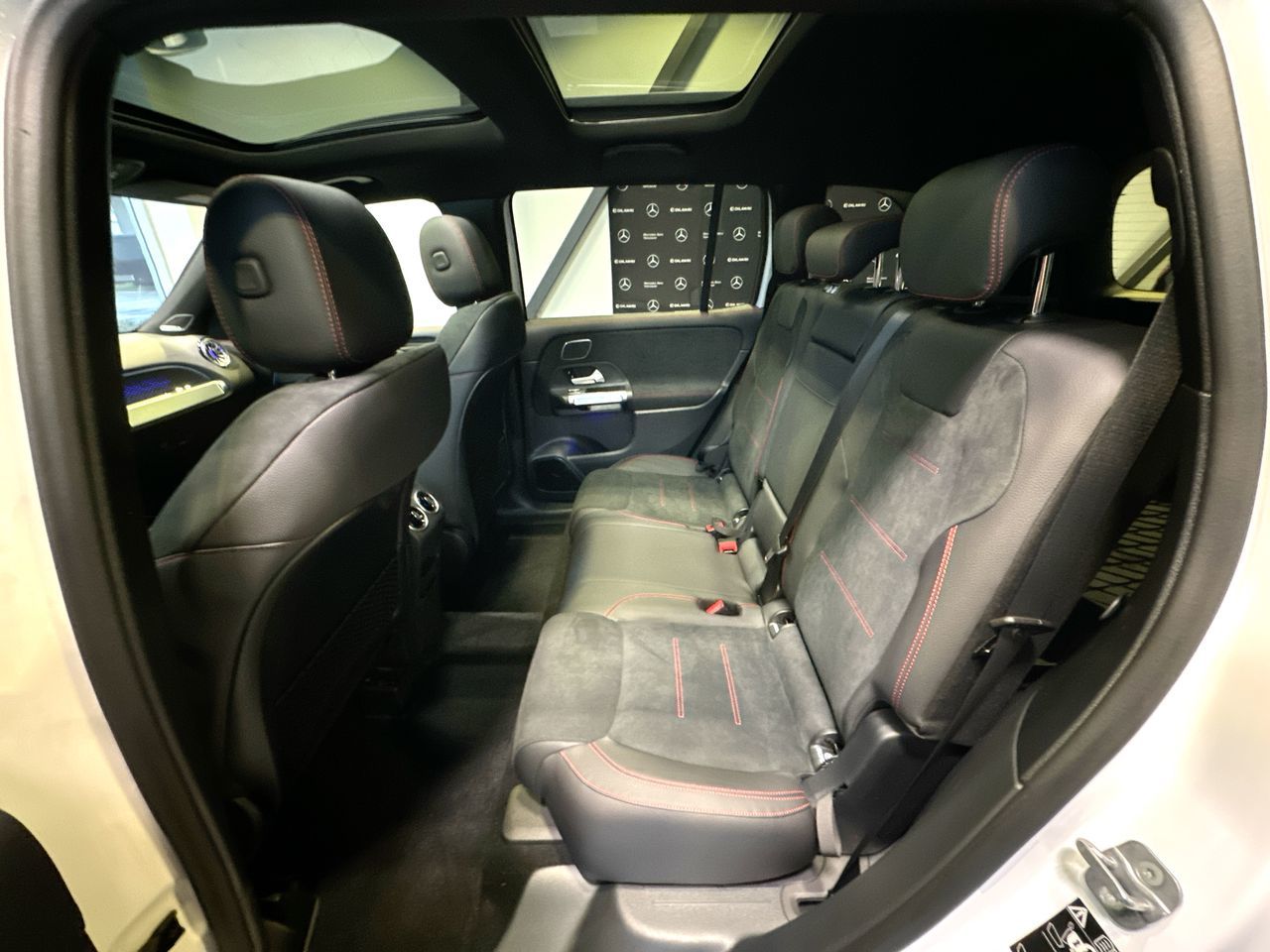 2025  GLB250