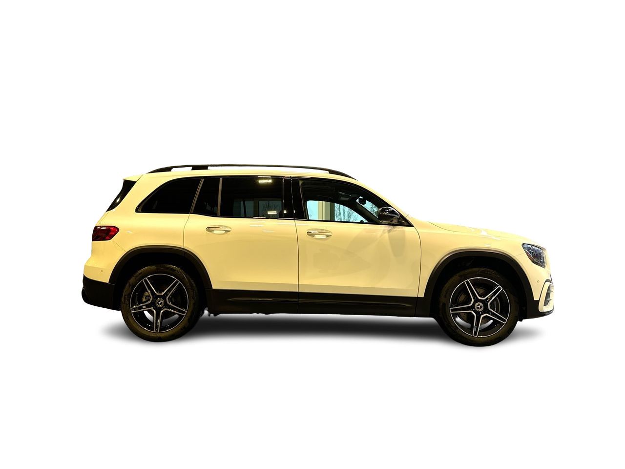 2025  GLB250