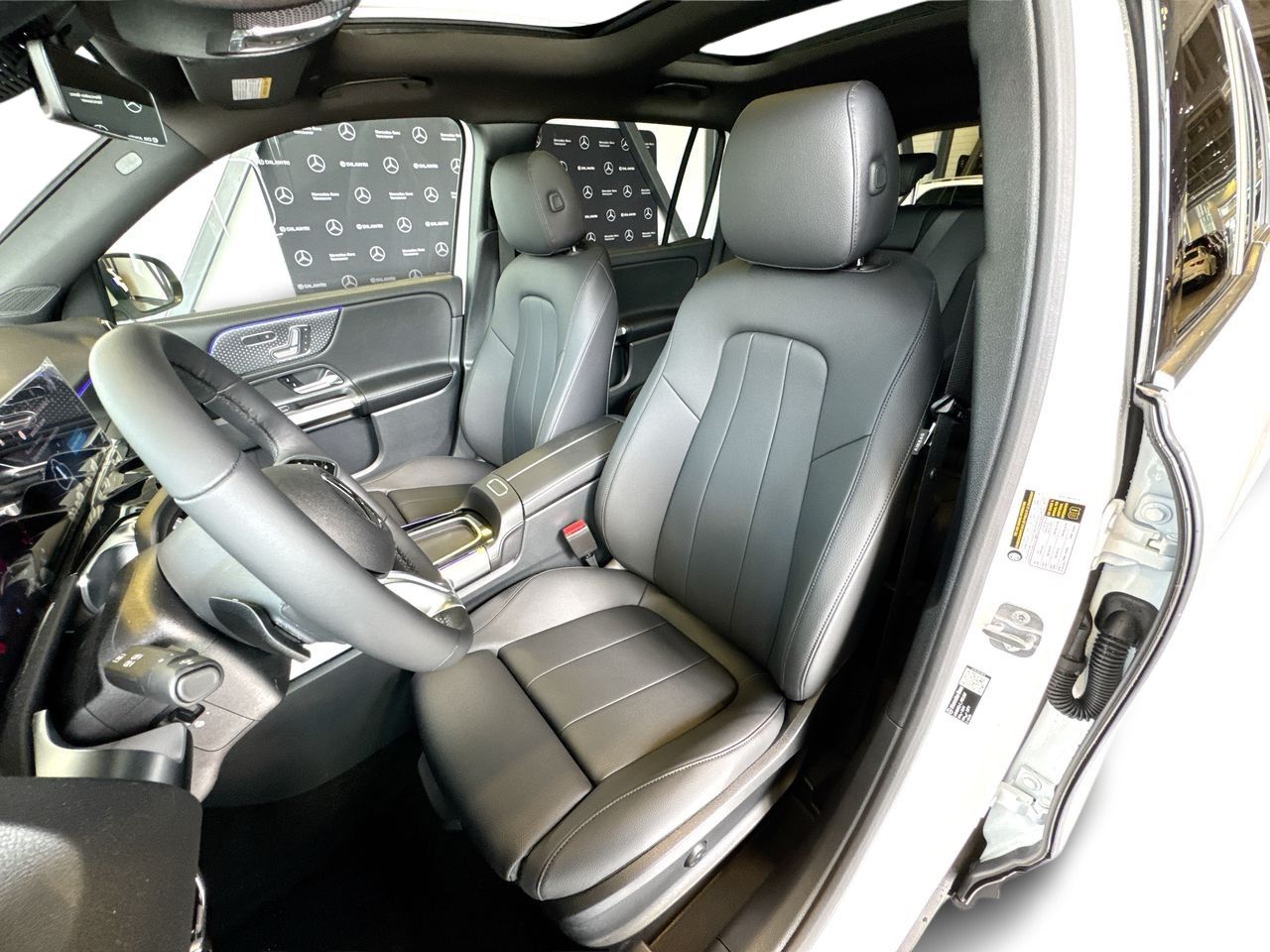 2026 Mercedes-Benz GLB