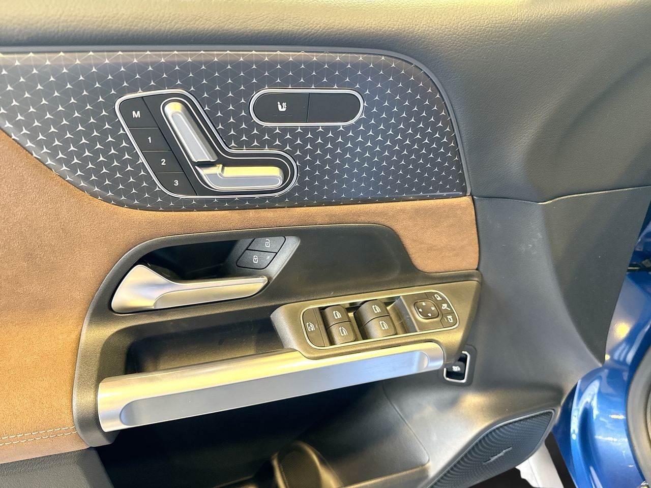 2026 Mercedes-Benz GLB in Vancouver, British Columbia