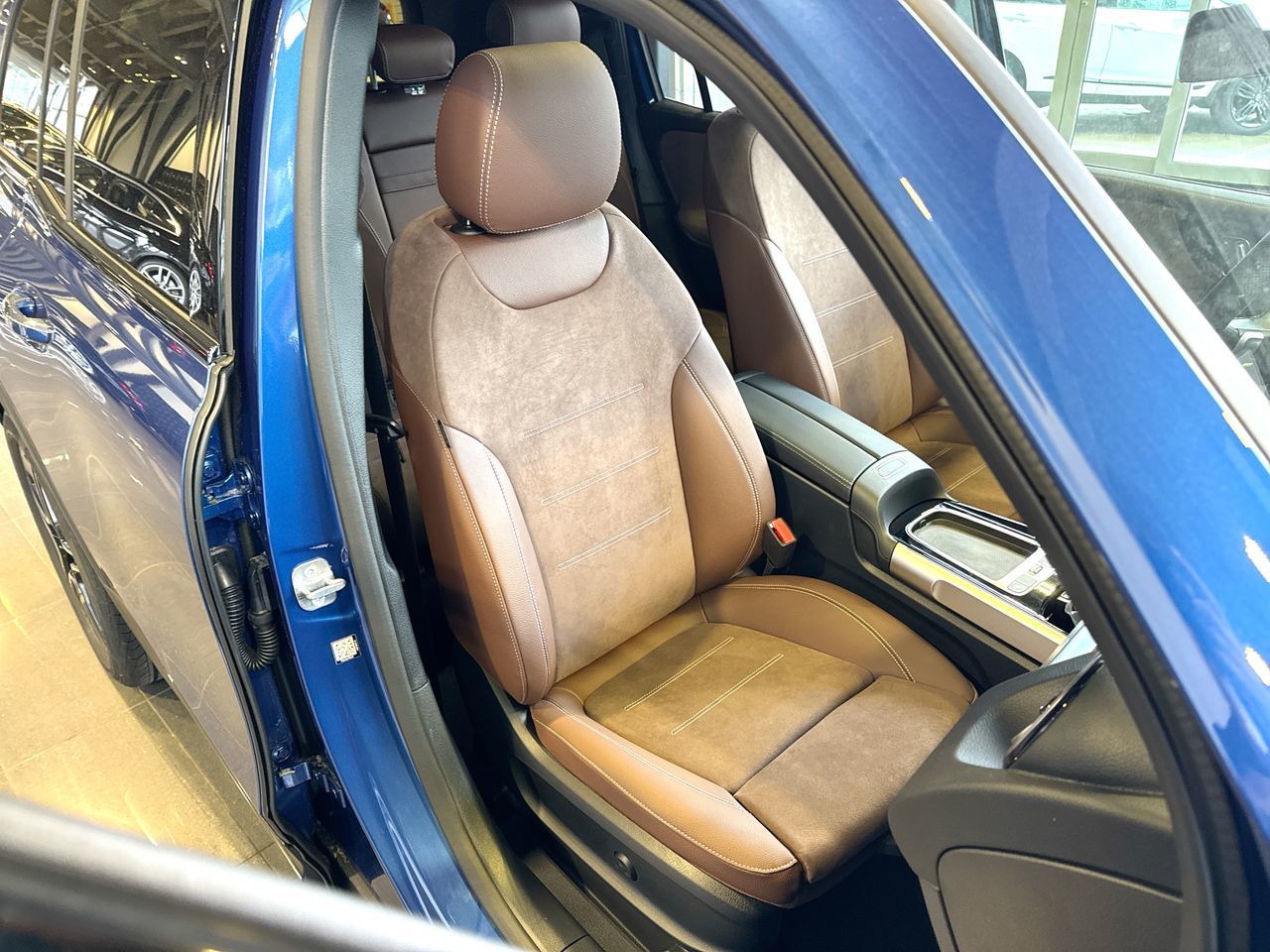 2026 Mercedes-Benz GLB in Vancouver, British Columbia