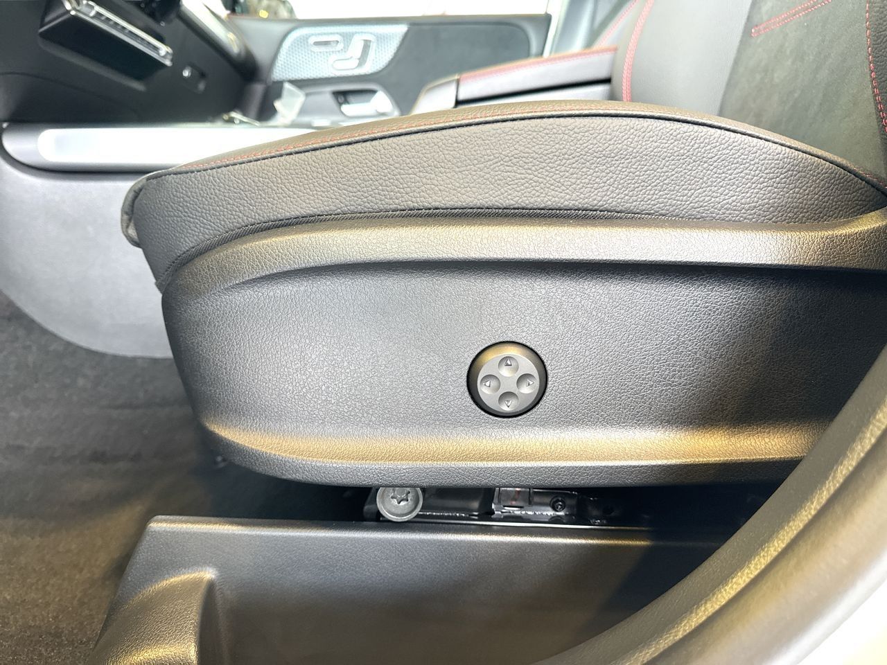 Mercedes-Benz GLB  2026 à Vancouver, Colombie-Britannique