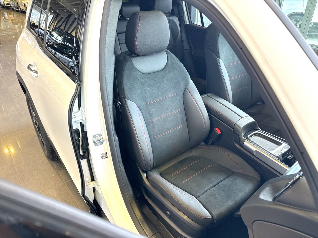 Mercedes-Benz GLB  2026 à Vancouver, Colombie-Britannique