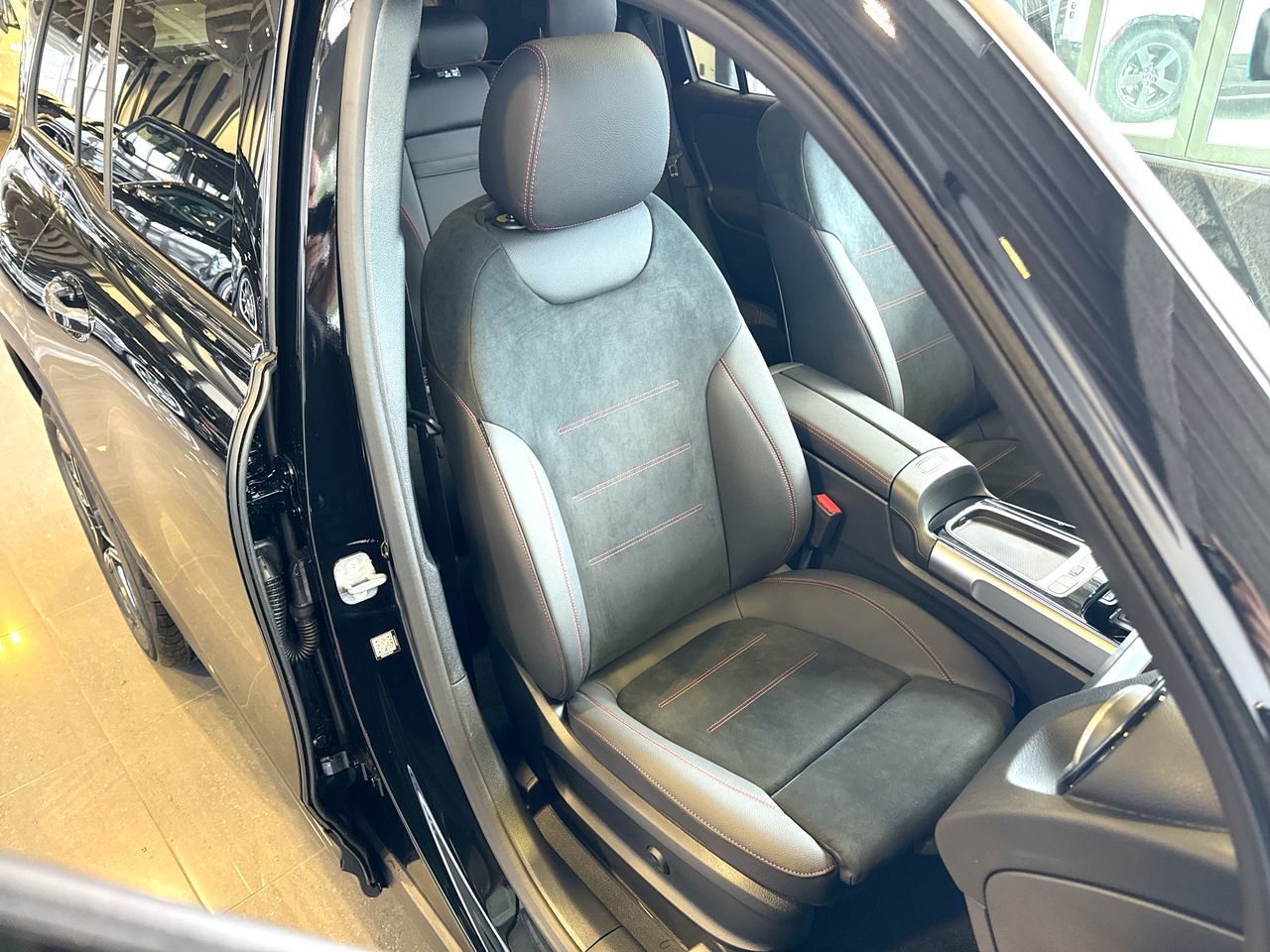 Mercedes-Benz GLB  2026 à Vancouver, Colombie-Britannique