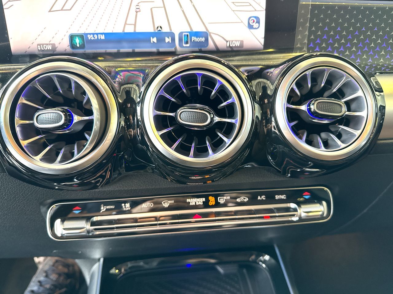 2026 Mercedes-Benz GLB in Vancouver, British Columbia