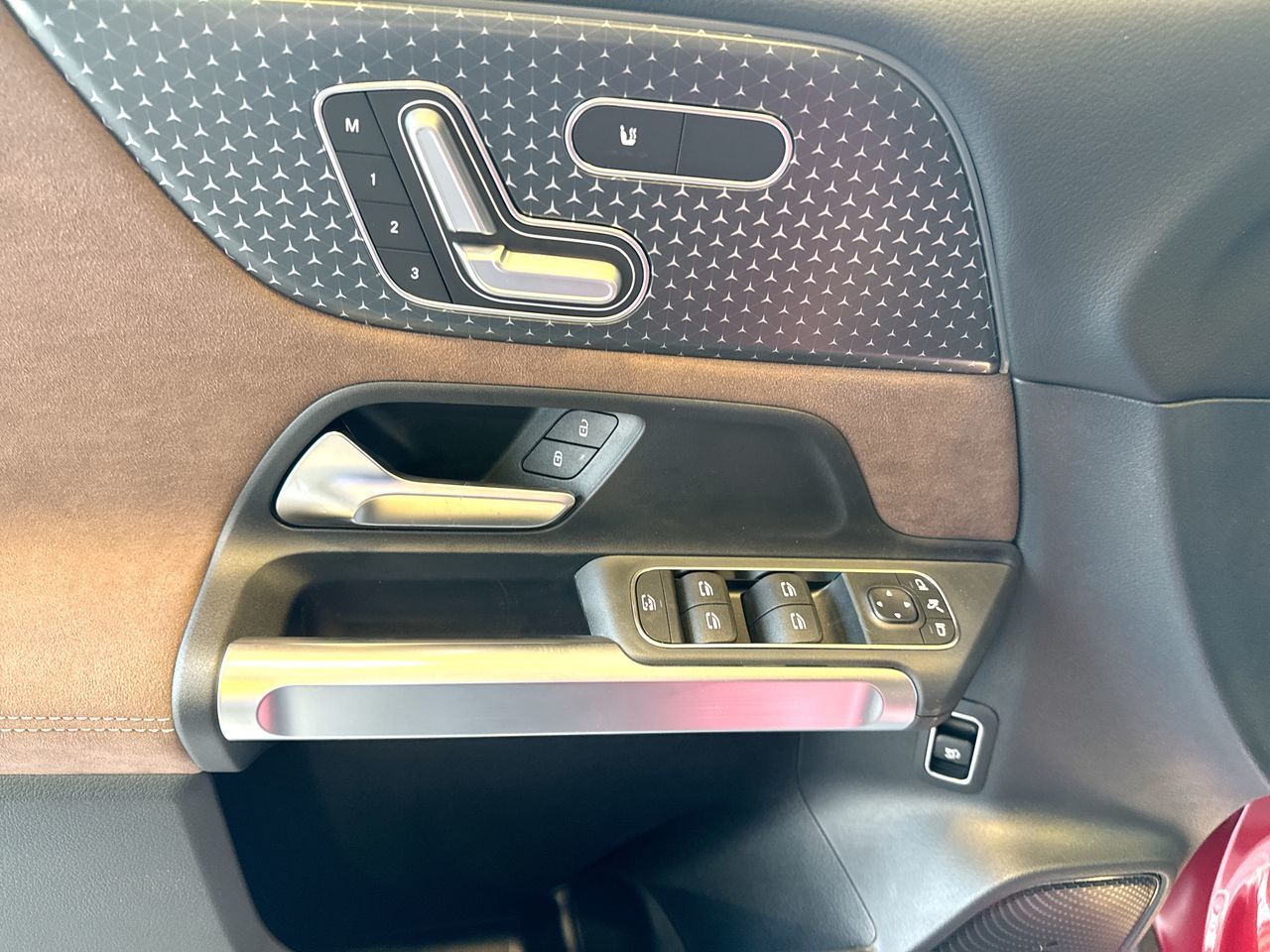 2026 Mercedes-Benz GLB in Vancouver, British Columbia