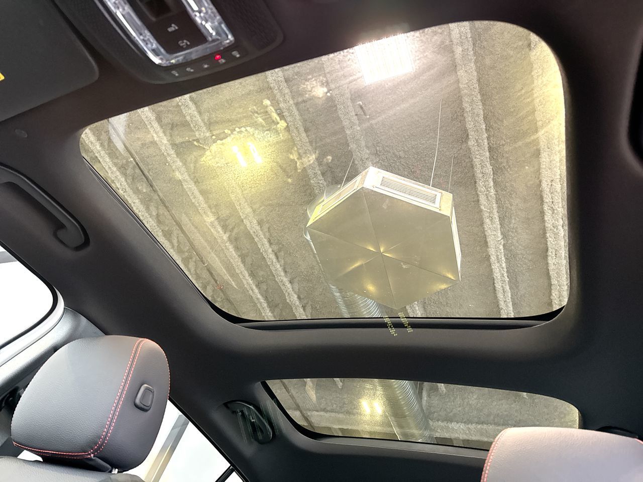 2025 Mercedes-Benz GLB