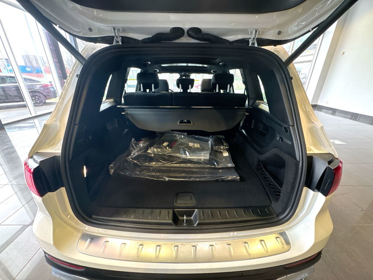 2025 Mercedes-Benz GLB