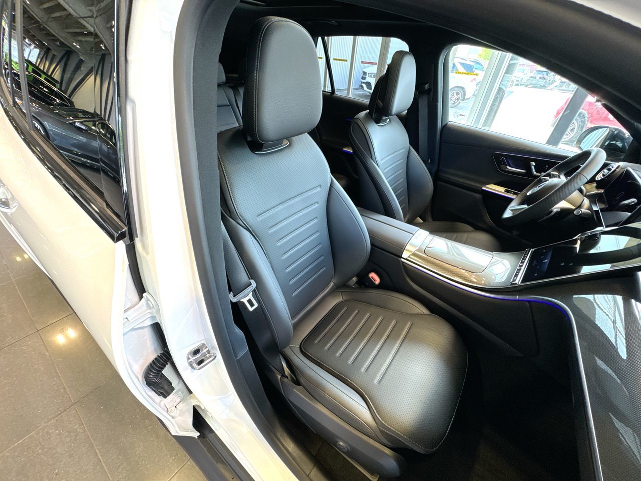 2025 Mercedes-Benz GLC Plug-in Hybrid in Vancouver, British Columbia