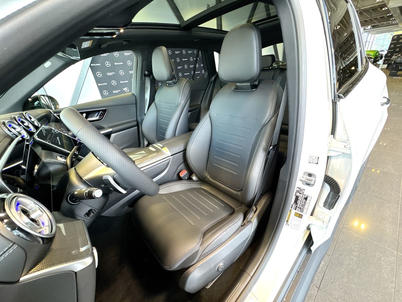 2025 Mercedes-Benz GLC Plug-in Hybrid in Vancouver, British Columbia