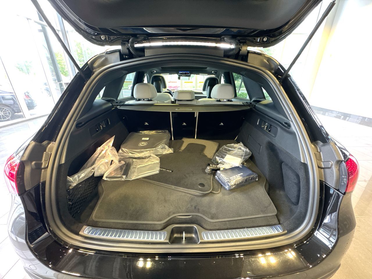 Mercedes-Benz GLC Plug-in Hybrid  2025 à Vancouver, Colombie-Britannique