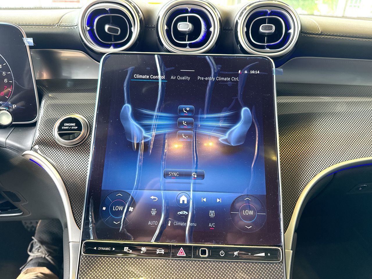 2025 Mercedes-Benz GLC Plug-in Hybrid in Vancouver, British Columbia