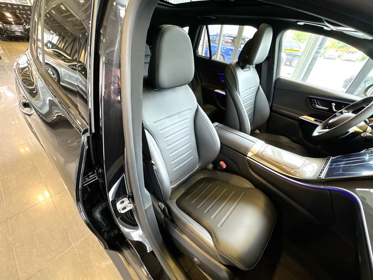 2025 Mercedes-Benz GLC Plug-in Hybrid in Vancouver, British Columbia