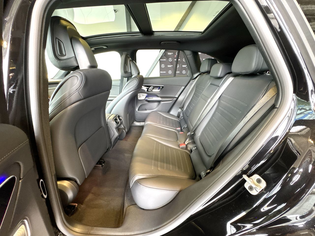 2025 Mercedes-Benz GLC Plug-in Hybrid in Vancouver, British Columbia