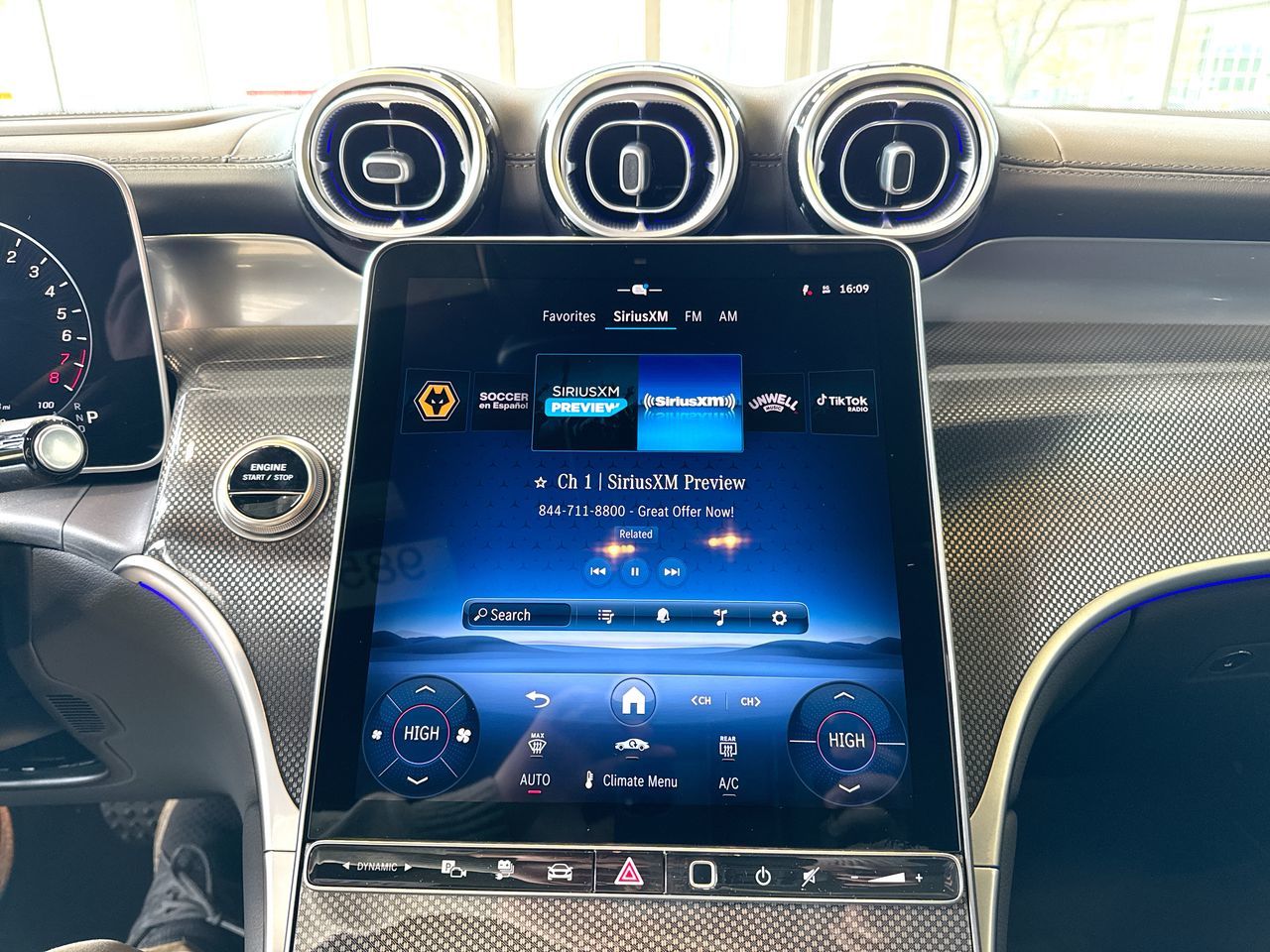 2025 Mercedes-Benz GLC Plug-in Hybrid in Vancouver, British Columbia