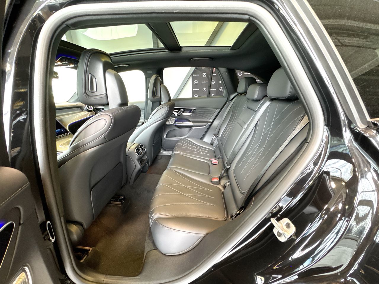 2025 Mercedes-Benz GLC Plug-in Hybrid in Vancouver, British Columbia