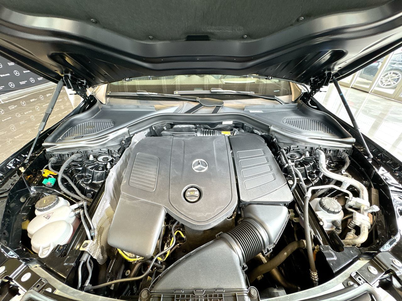 2025 Mercedes-Benz GLC Plug-in Hybrid in Vancouver, British Columbia