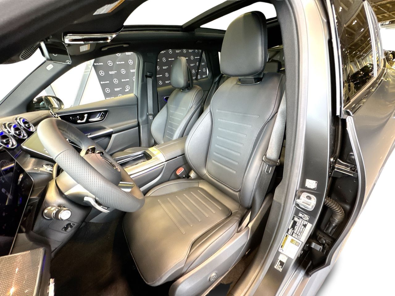 2026 Mercedes-Benz GLC Plug-in Hybrid in Vancouver, British Columbia