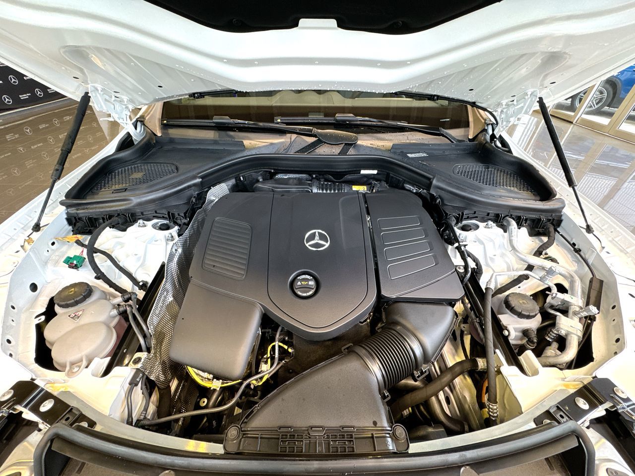 2026 Mercedes-Benz GLC Plug-in Hybrid in Vancouver, British Columbia