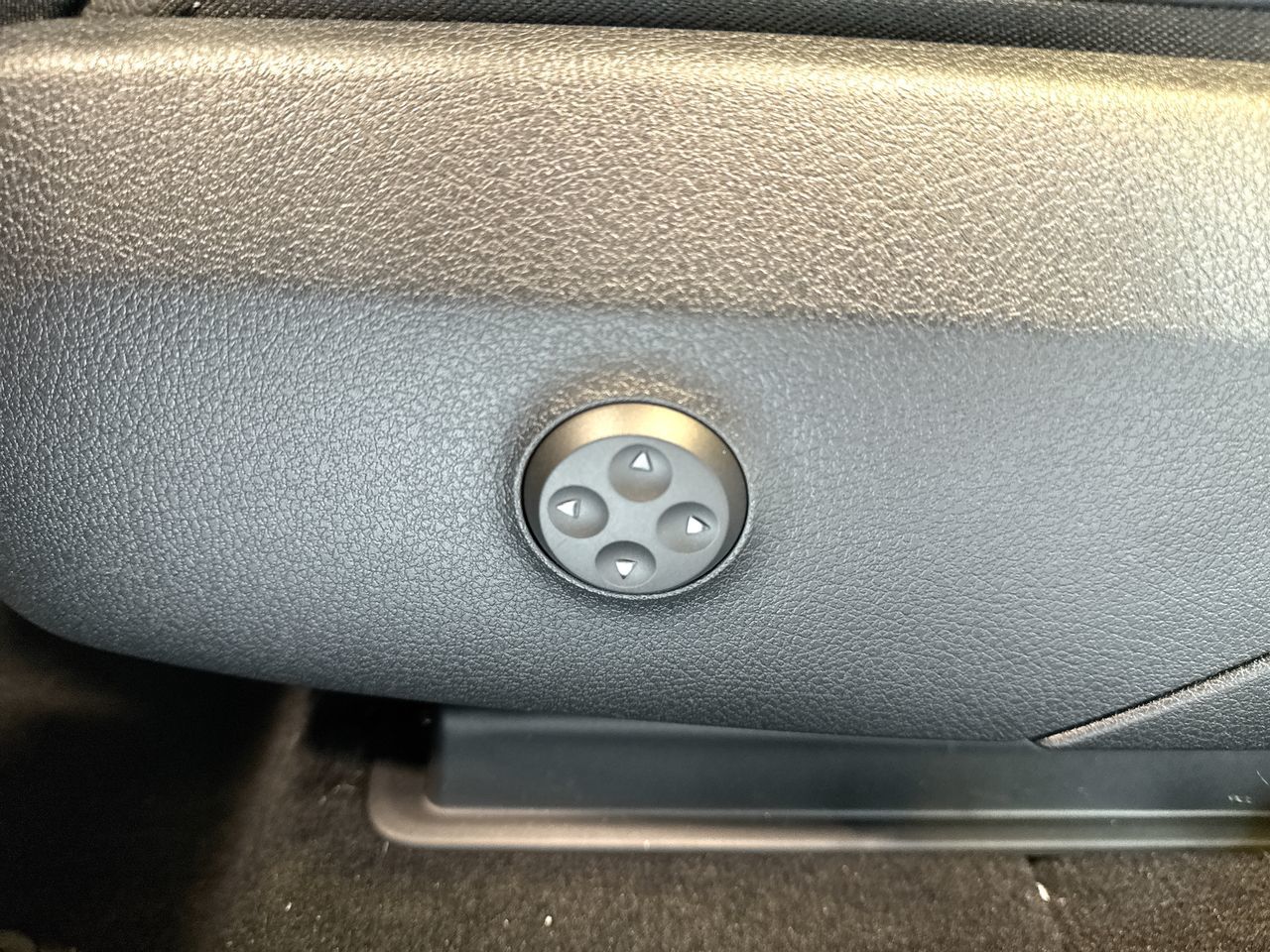 Mercedes-Benz GLC Plug-in Hybrid  2026 à Vancouver, Colombie-Britannique