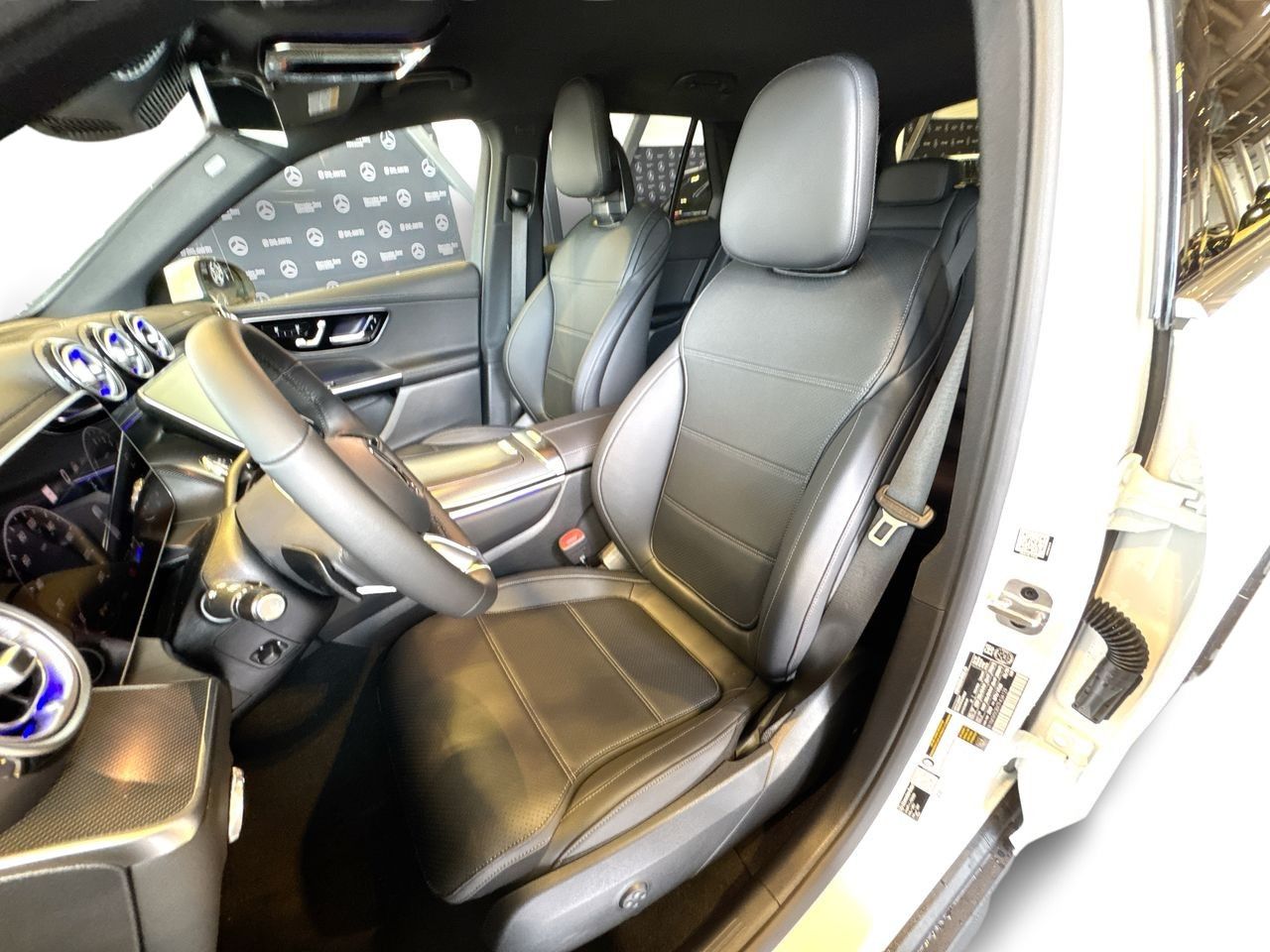 2026 Mercedes-Benz GLC Plug-in Hybrid in Vancouver, British Columbia