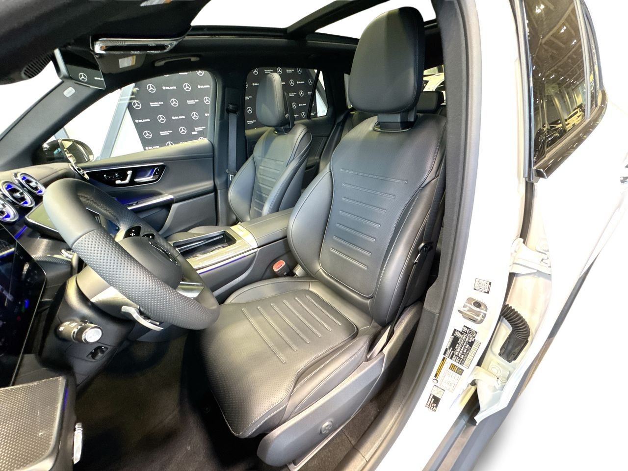 2026 Mercedes-Benz GLC Plug-in Hybrid in Vancouver, British Columbia