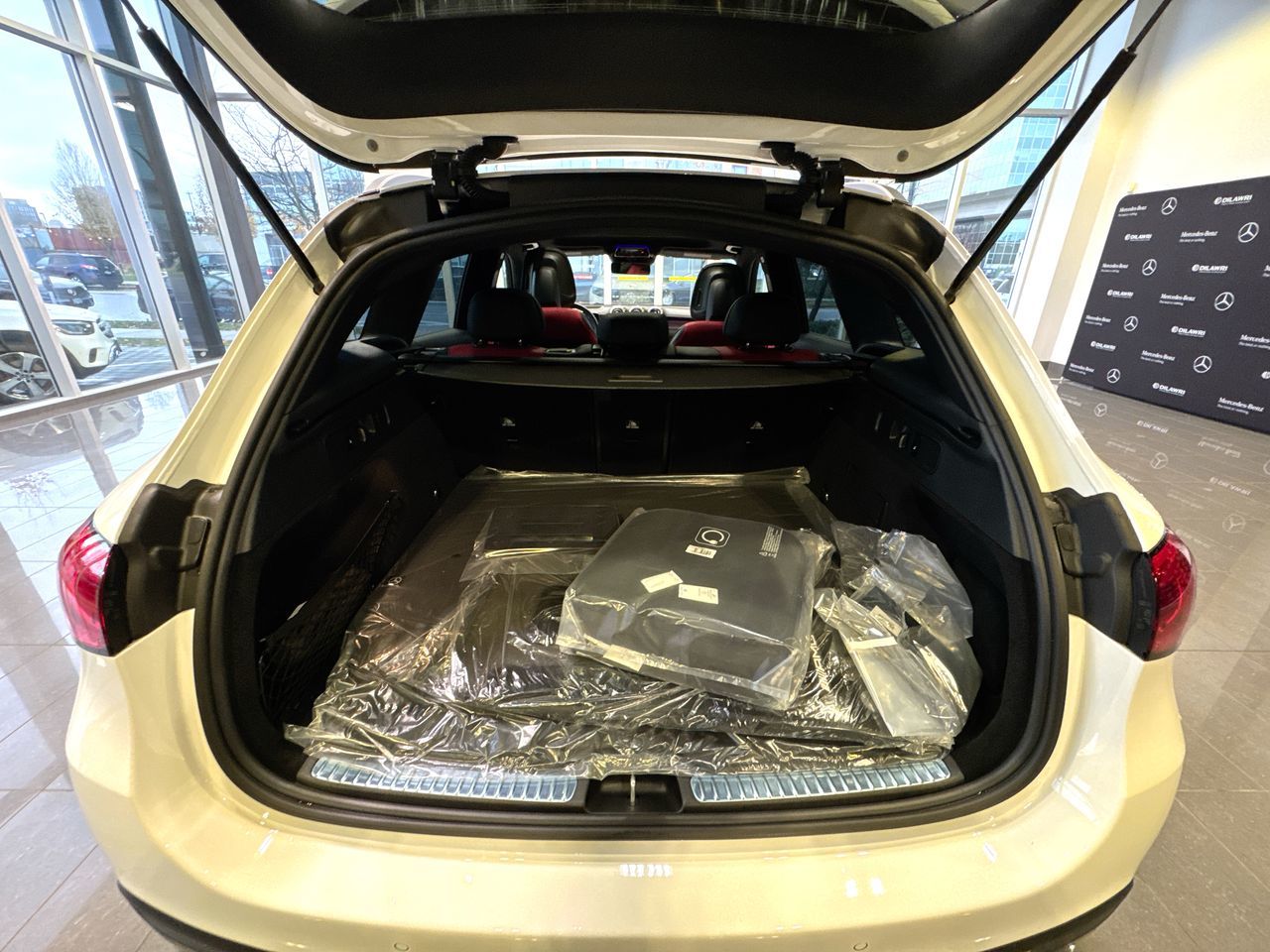 2026 Mercedes-Benz GLC Plug-in Hybrid in Vancouver, British Columbia