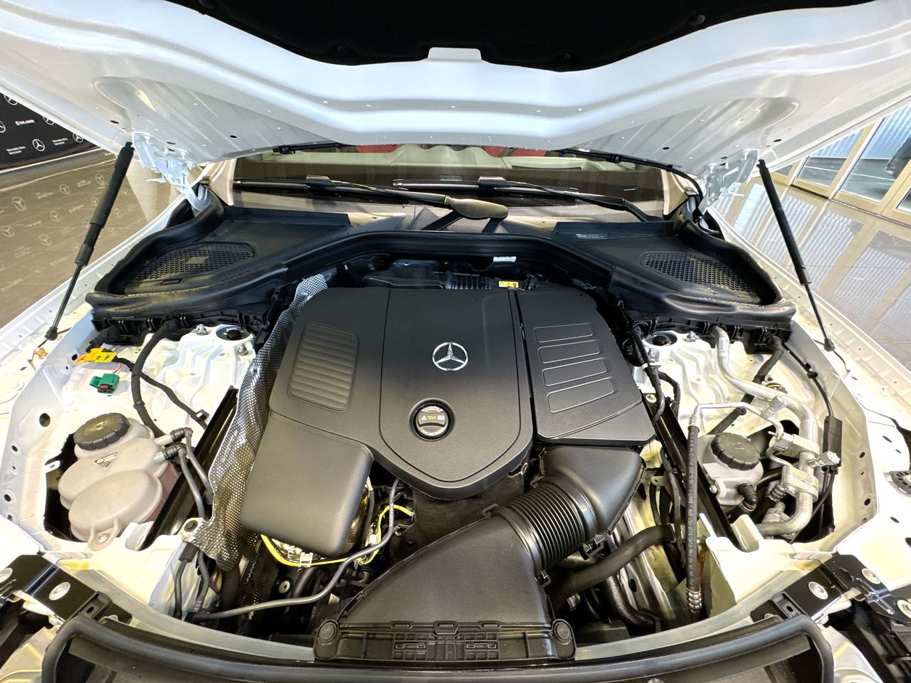 2026 Mercedes-Benz GLC Plug-in Hybrid in Vancouver, British Columbia