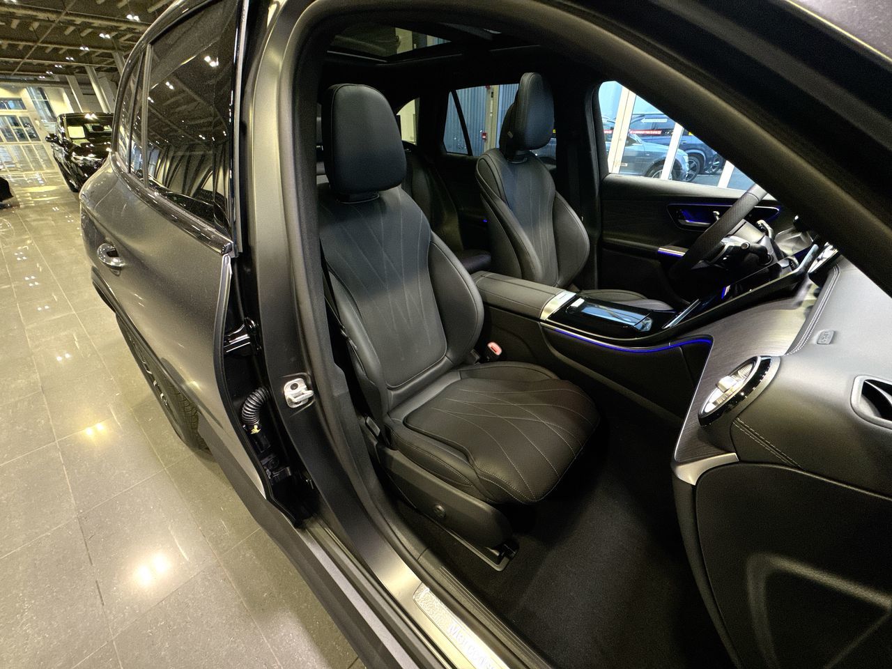 2026 Mercedes-Benz GLC Plug-in Hybrid in Vancouver, British Columbia