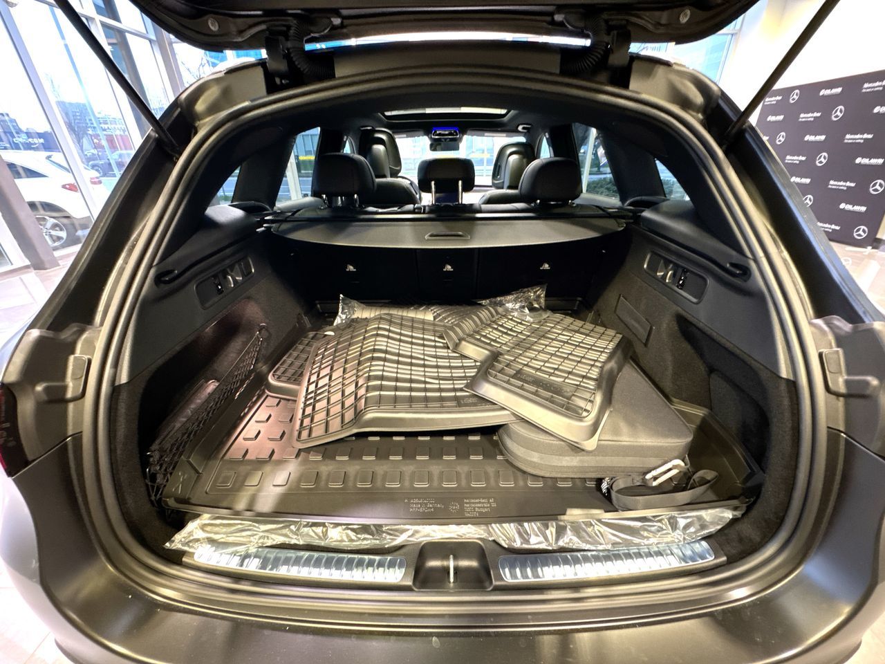 2026 Mercedes-Benz GLC Plug-in Hybrid in Vancouver, British Columbia