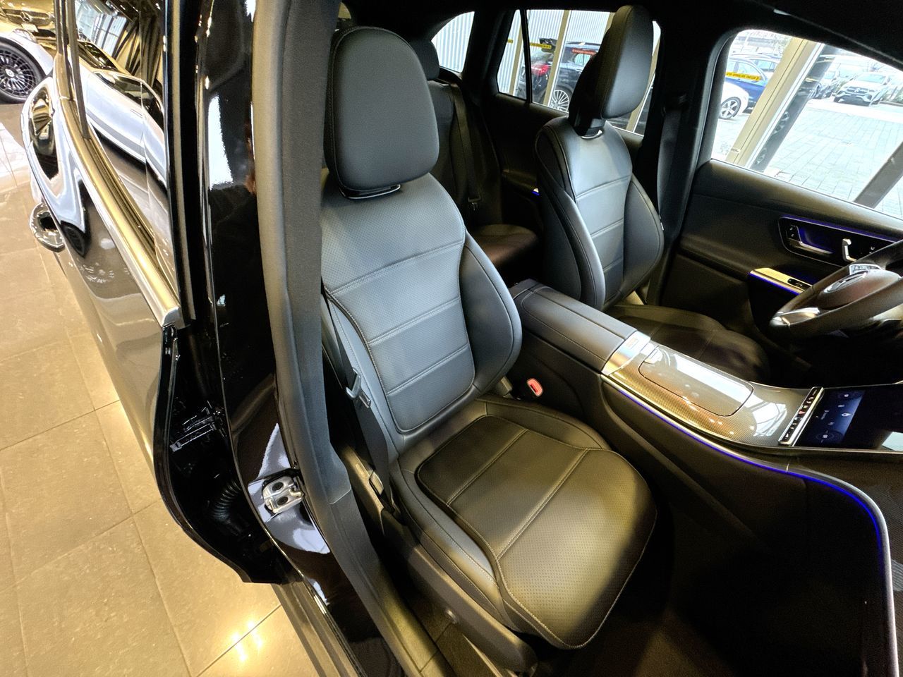 2026 Mercedes-Benz GLC Plug-in Hybrid in Vancouver, British Columbia