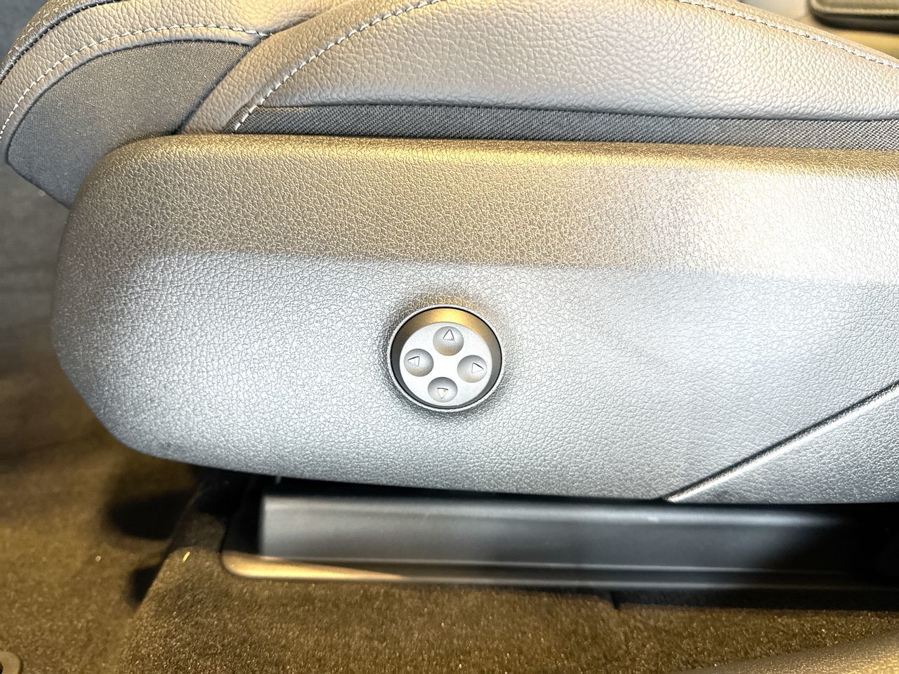 2026 Mercedes-Benz GLC Plug-in Hybrid in Vancouver, British Columbia