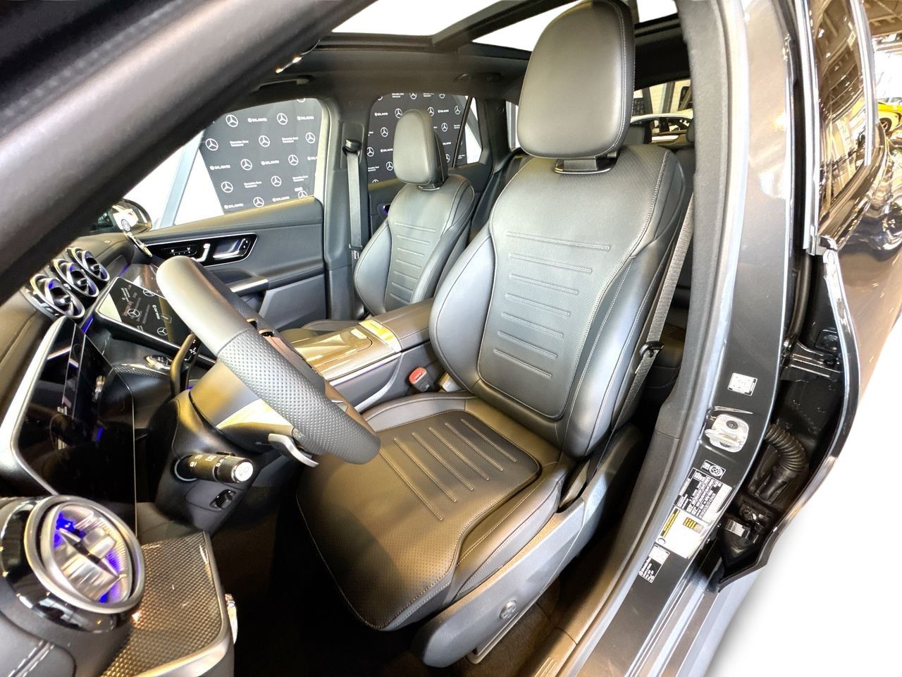 2026 Mercedes-Benz GLC Plug-in Hybrid in Vancouver, British Columbia