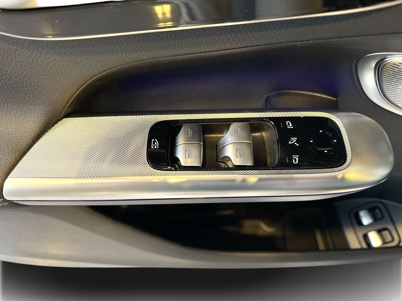 2026 Mercedes-Benz GLC Plug-in Hybrid in Vancouver, British Columbia