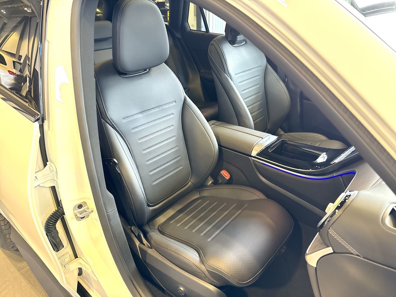 2026 Mercedes-Benz GLC in Vancouver, British Columbia