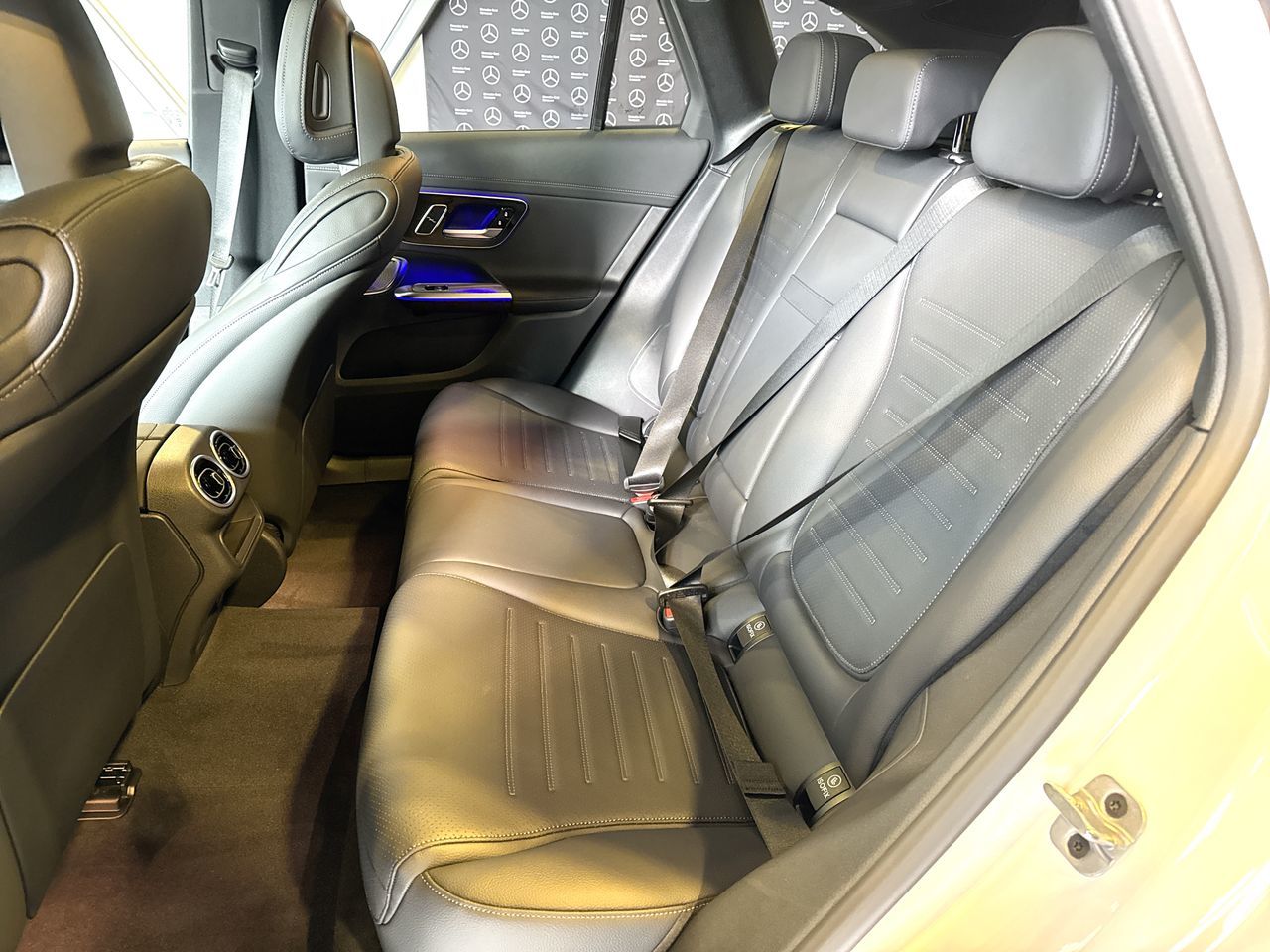 Mercedes-Benz GLC  2026 à Vancouver, Colombie-Britannique