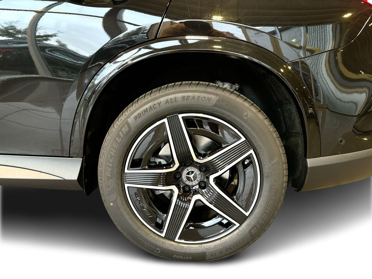 2025 Mercedes-Benz GLC in Vancouver, British Columbia