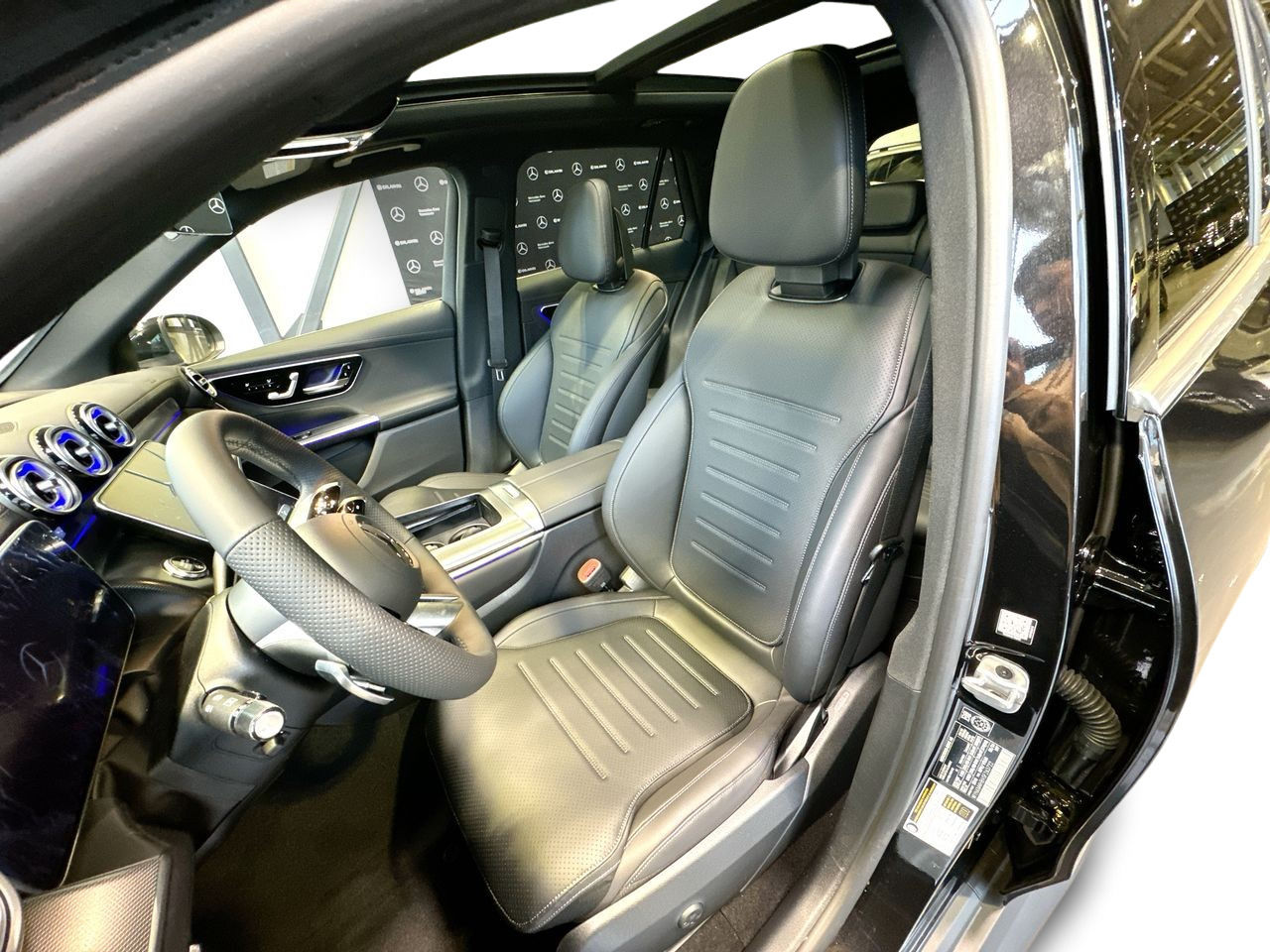 2025 Mercedes-Benz GLC in Vancouver, British Columbia