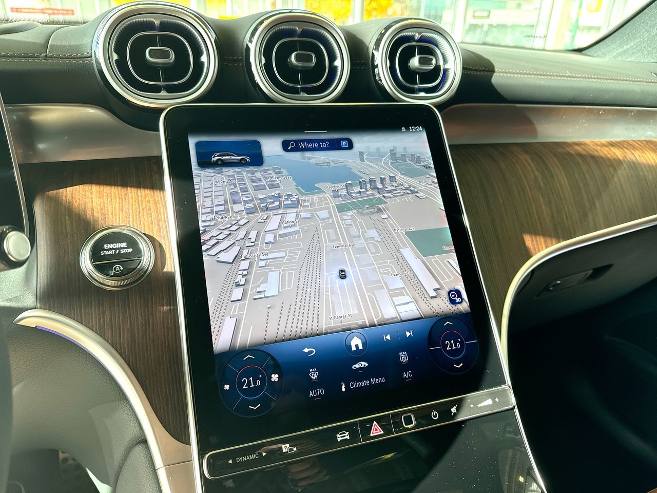 2025 Mercedes-Benz GLC in Vancouver, British Columbia