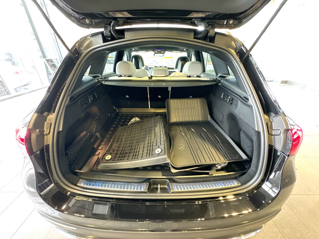 2025 Mercedes-Benz GLC in Vancouver, British Columbia