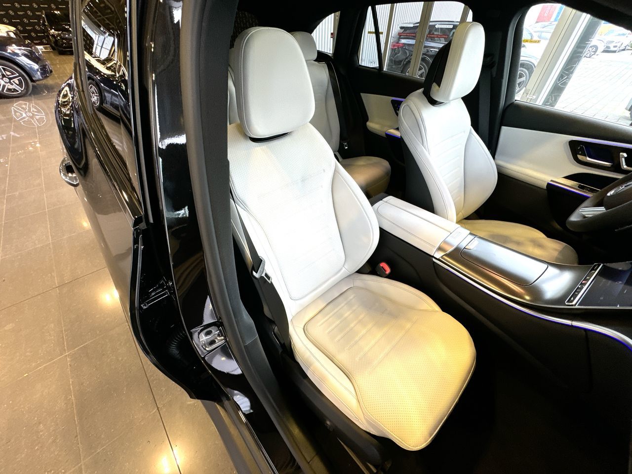 2025 Mercedes-Benz GLC in Vancouver, British Columbia